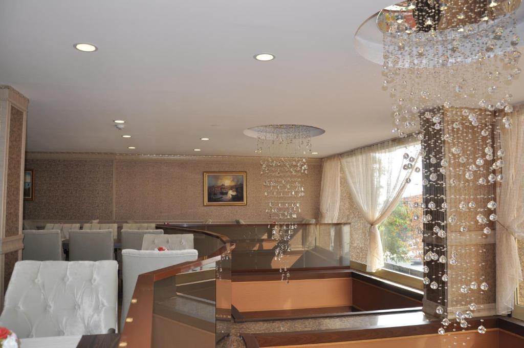 Gebze Palas Hotel エクステリア 写真
